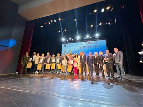 В Культурном центре имени И.М. Астахова аппарат Совета депутатов муниципального округа Люблино организовал и провел праздничный концерт, посвященный Дню защитника Отечества. 