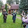 В Кузьминском парке прошли соревнования по скандинавской ходьбе «Скороходы природы»