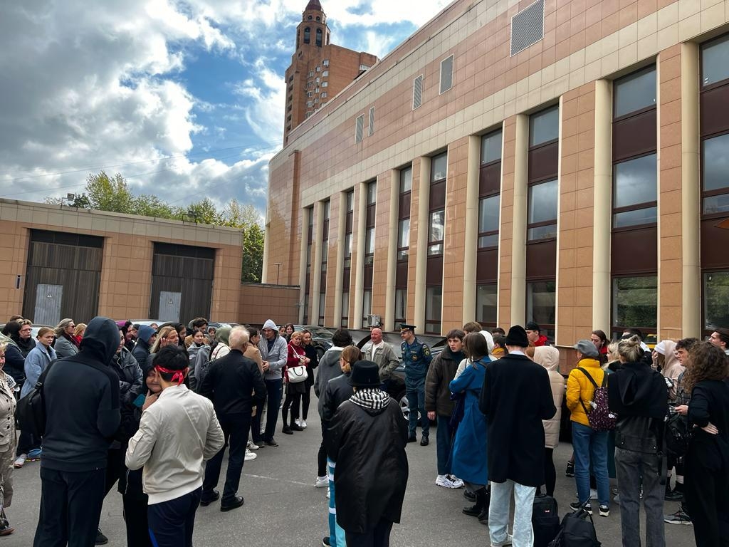Учебная эвакуация в Губернском театре