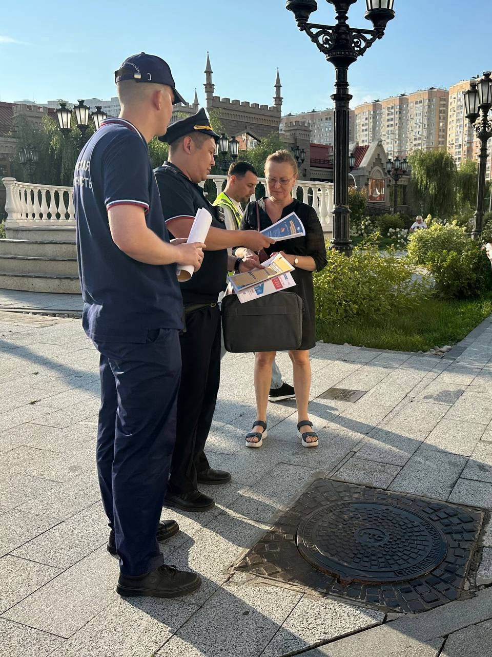 В столичном районе Некрасовка прошел рейд по профилактике дистанционного мошенничества В столичном районе Некрасовка прошел рейд по профилактике дистанционного мошенничества